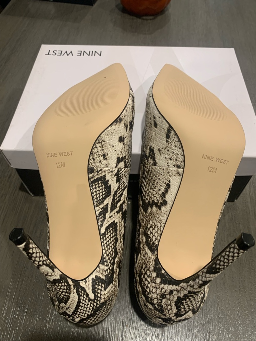 Nine West Black & White Snake-Print Pointed Toe Pumps - Picture 8 of 9